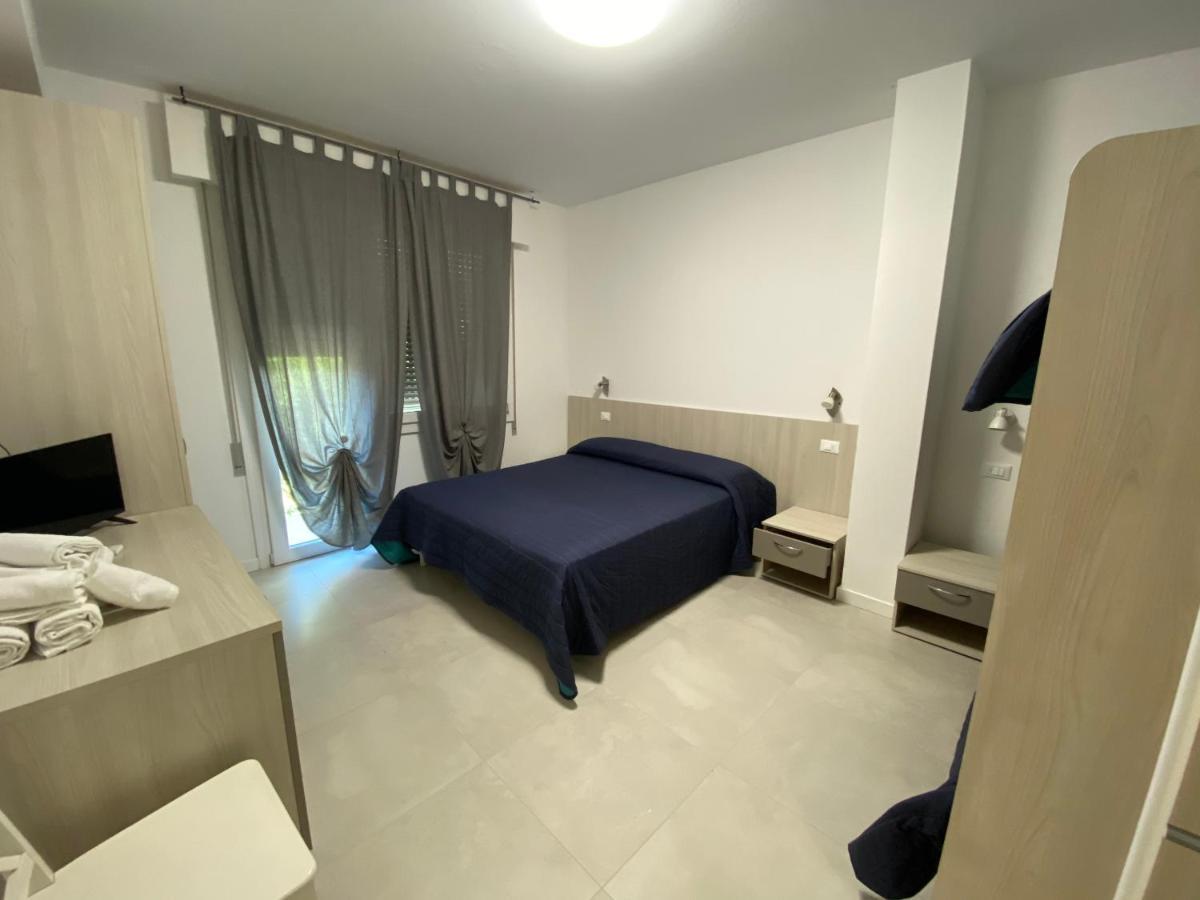 Lilium Maris Hotel Bibione Exteriör bild