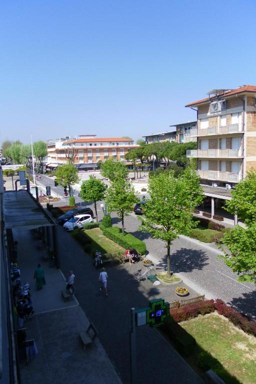Lilium Maris Hotel Bibione Exteriör bild
